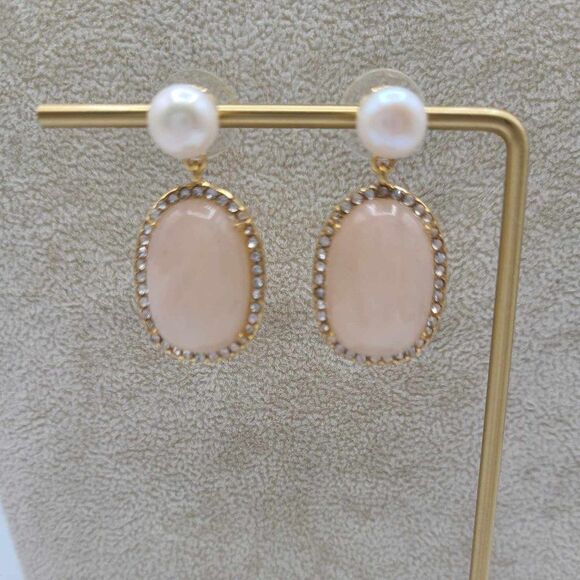 J Crew Gold Tone Freshwater Pearl Rose Quartz Crystal Earrings NWOT! - Picture 7 of 7
